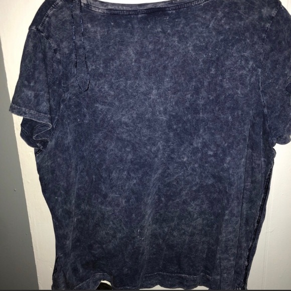 Rock & Republic “Guns & Roses” tee XL - Picture 3 of 3